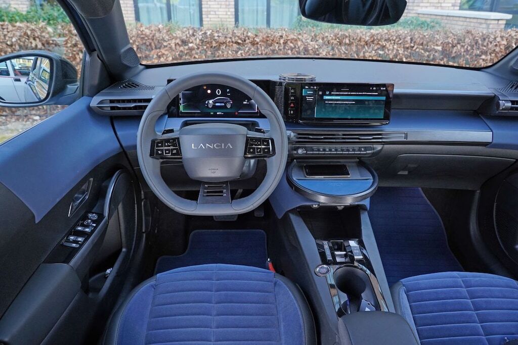 Lancia Ypsilon and Y10