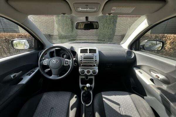 images of used cars, crossovers