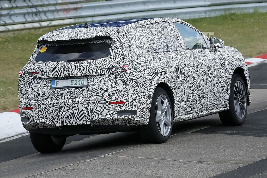 Spyshots Skoda Electric Zevenzitter SUV