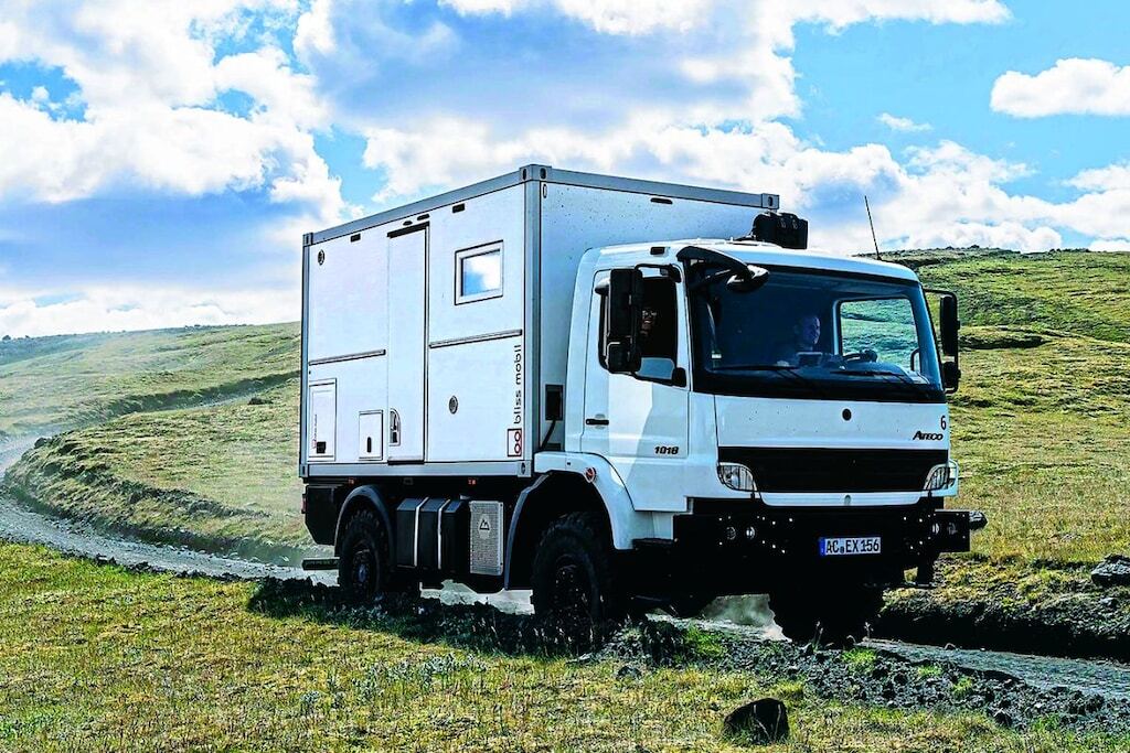 Living containers for extremely backed a href =