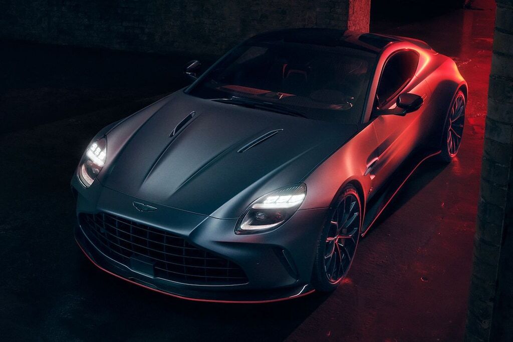 Aston Martin Vantage S