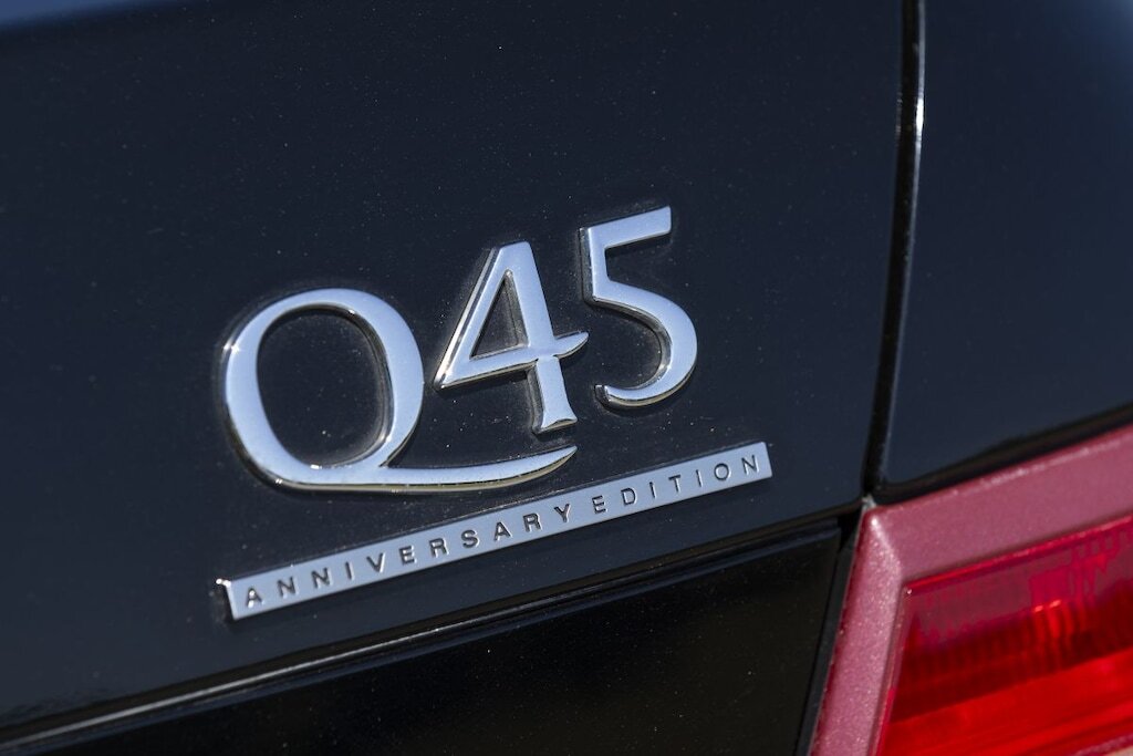 Infiniti Q45
