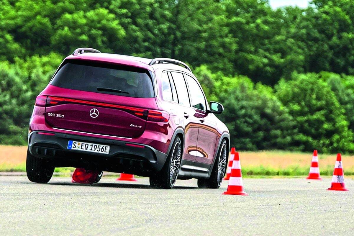 Mercedes-Benz EQB in Action on test track
