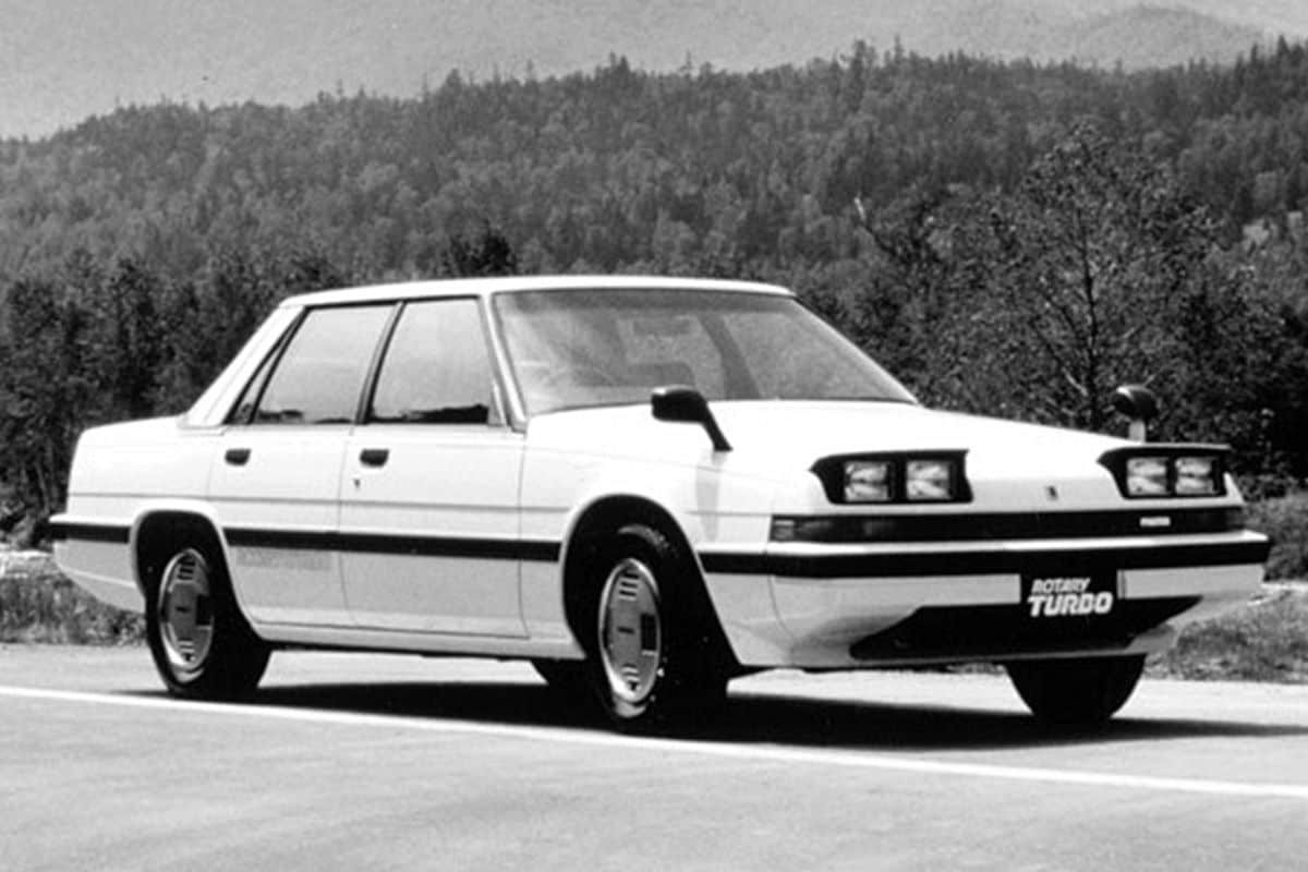 Mazda Cosmo Hardtop four -door