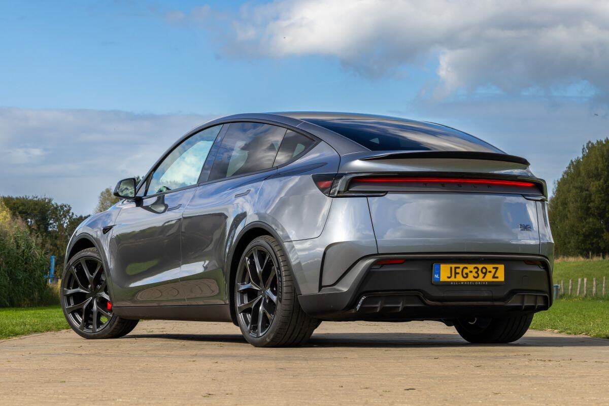 Tesla Model Y Performace