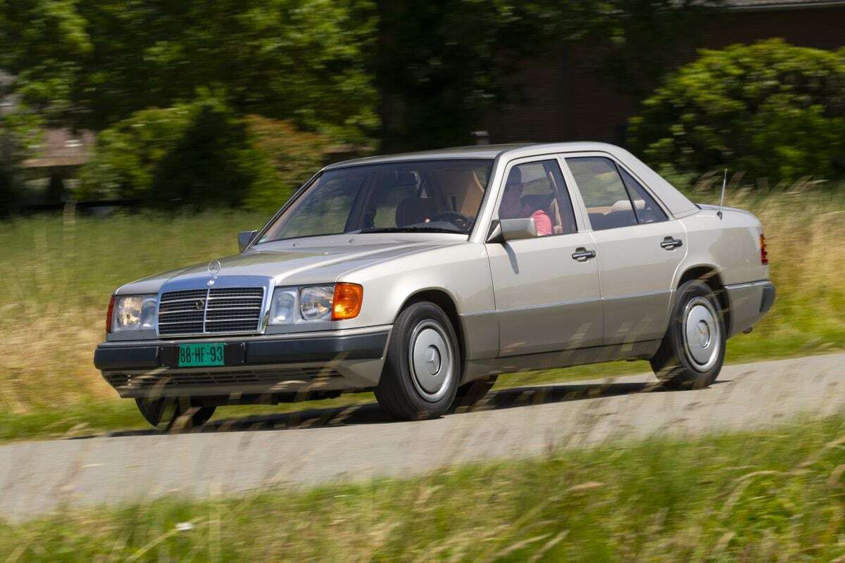 Mercedes 300D Turbo