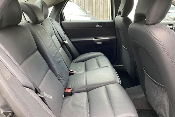 Occasions for looking for (James Bond theme)