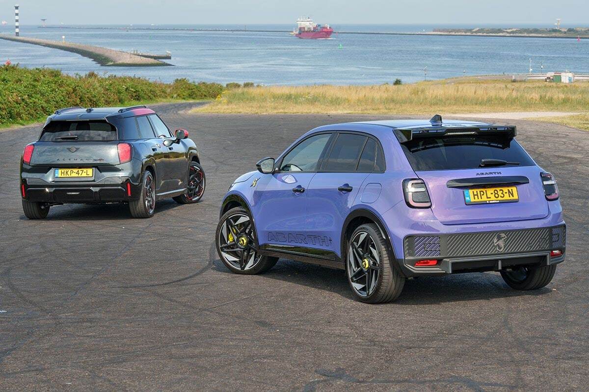 Double test Mini Aceman JCW Abarth 600