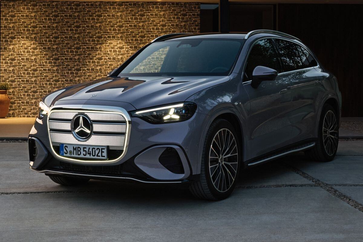 Mercedes-Benz GLC with EQ technology