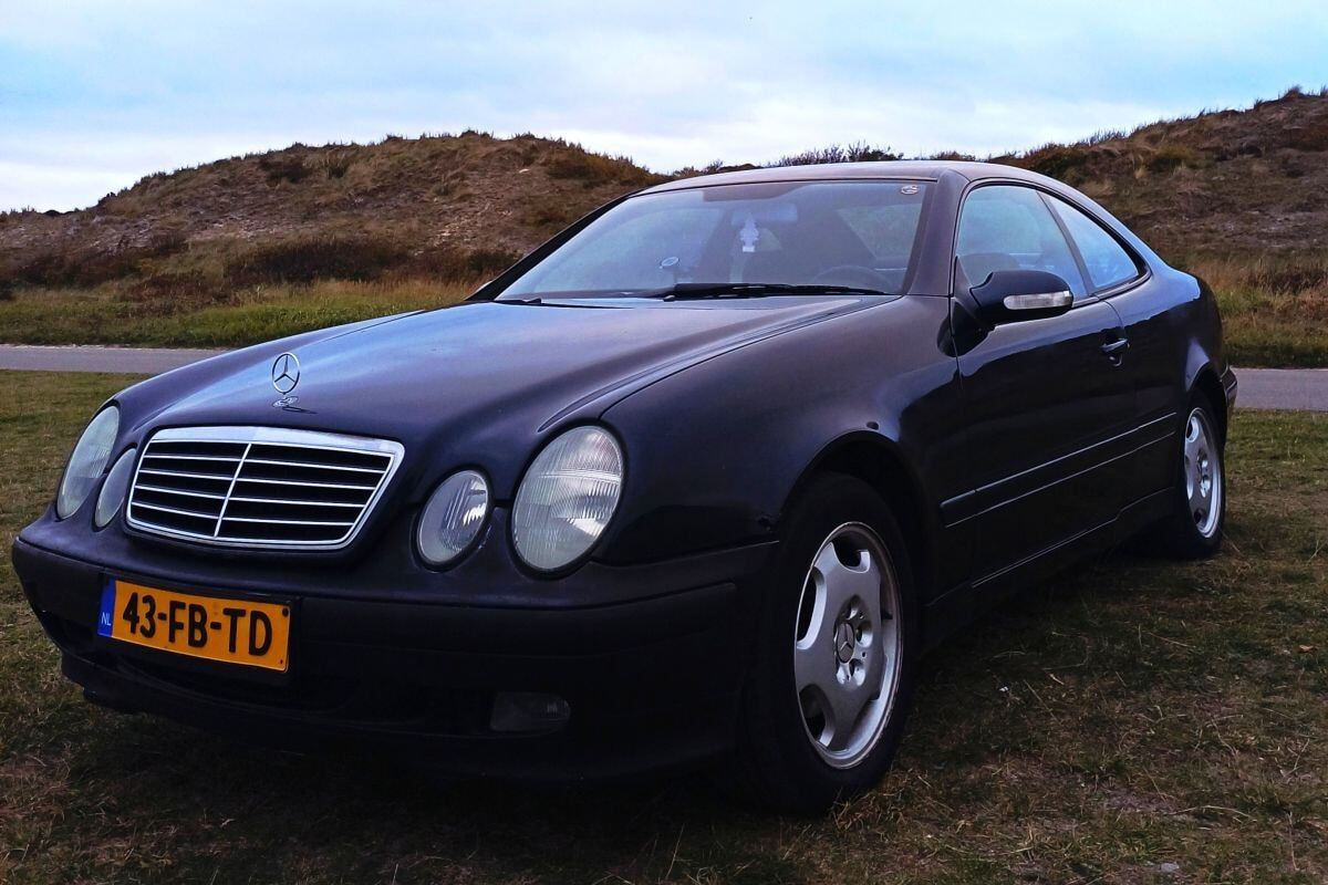 Mercedes-Benz CLK Budget Brigade