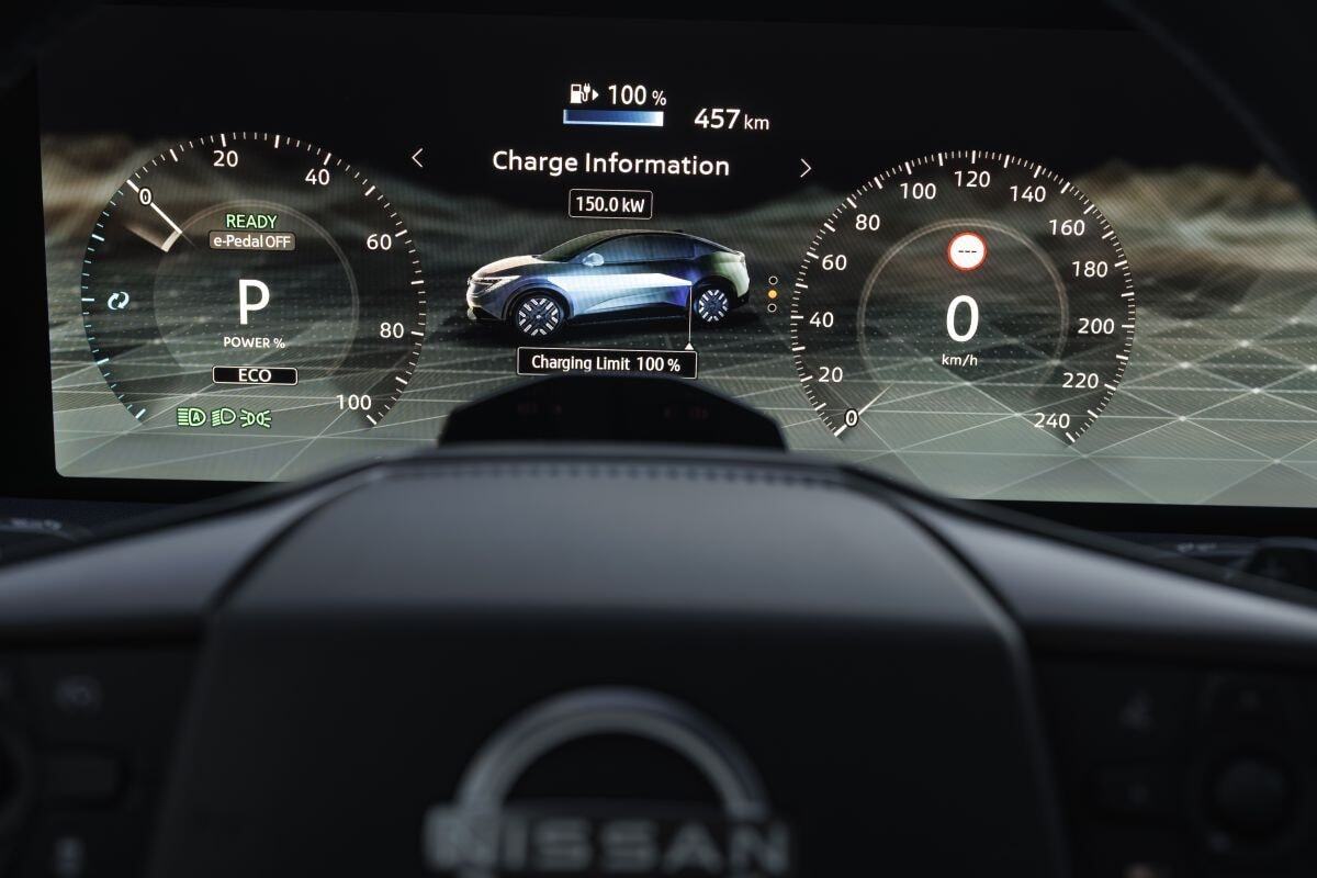 Nissan Leaf 2025 - interior