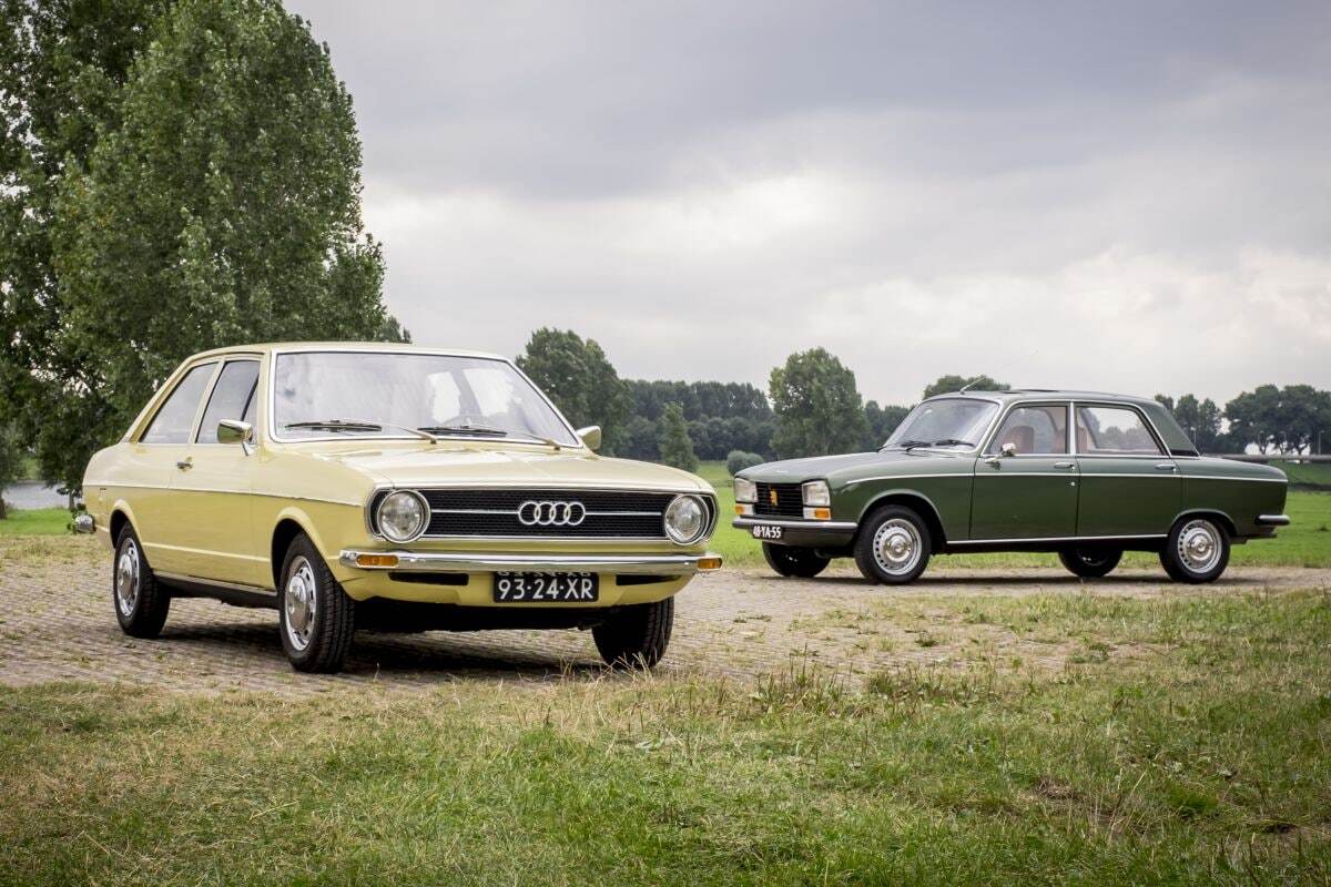 Audi 80 and Peugeot 304