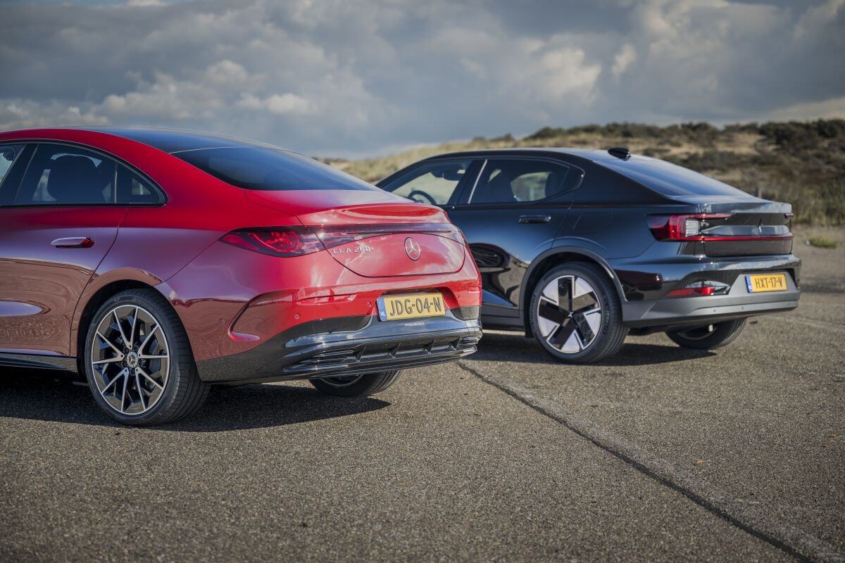 Mercedes CLA vs Polestar 2