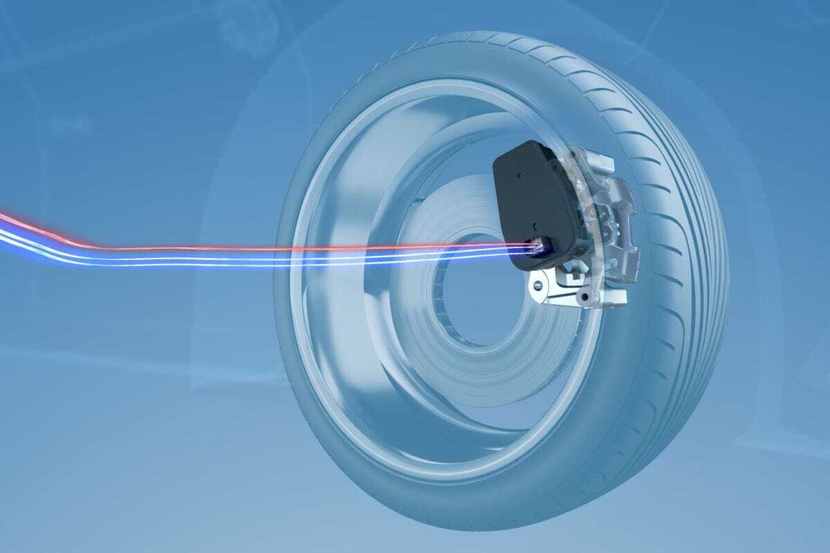 photos of old cars for a story about brakes