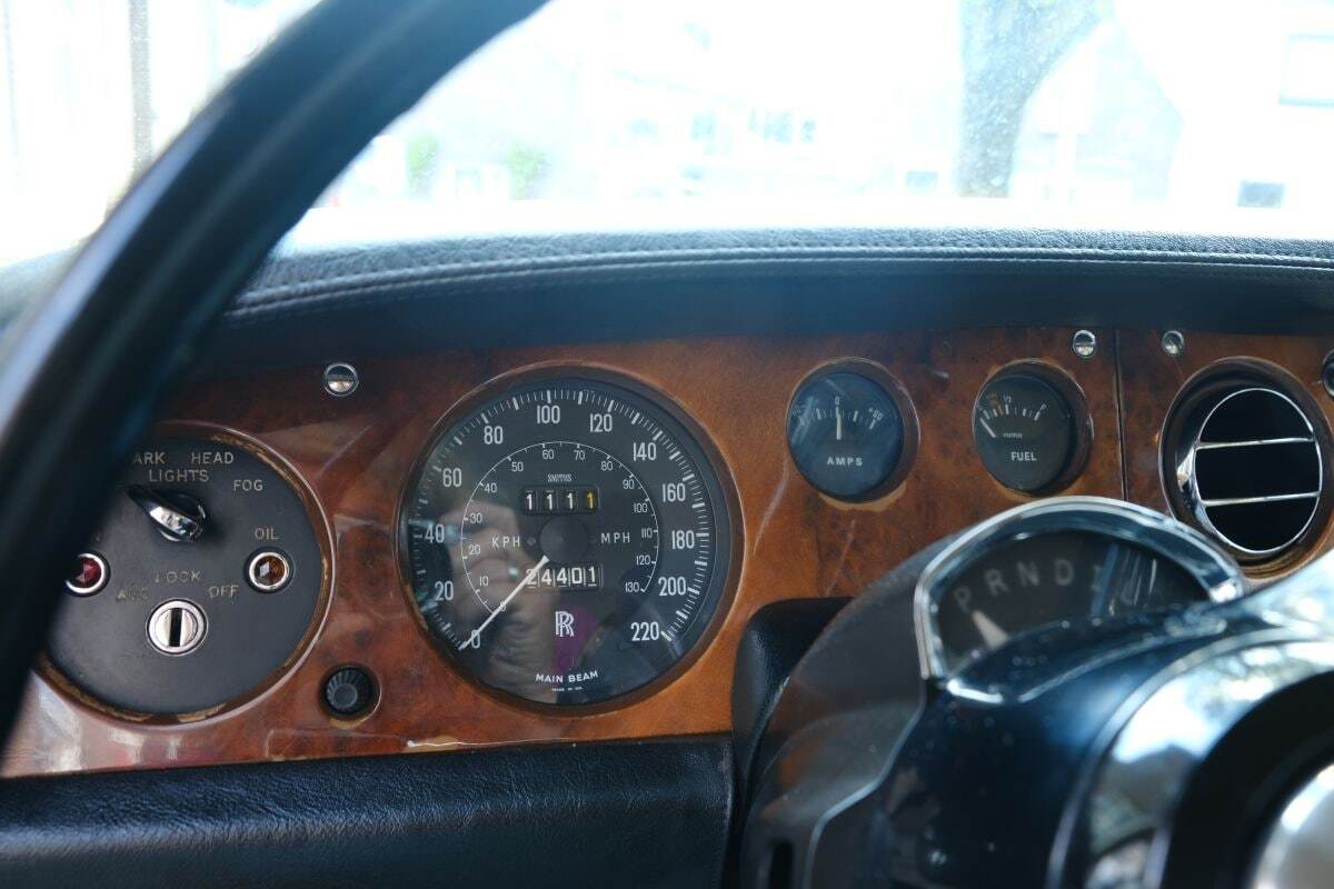 Frank's Rolls-Royce Silver Shadow