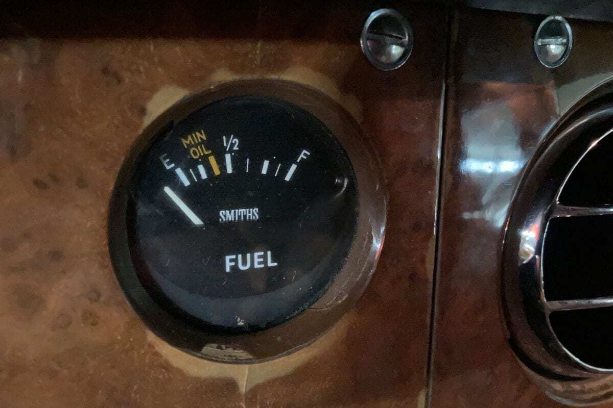 Frank's Rolls-Royce Silver Shadow