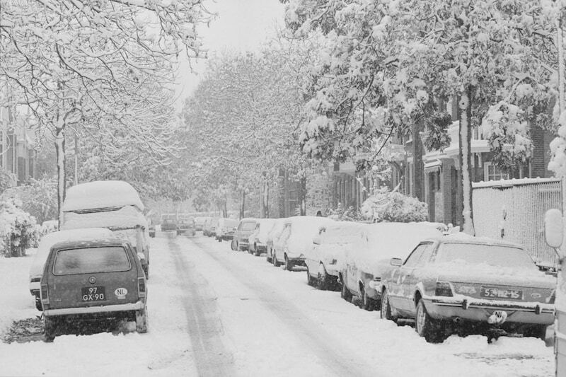 Winter, snow, cars, in the past