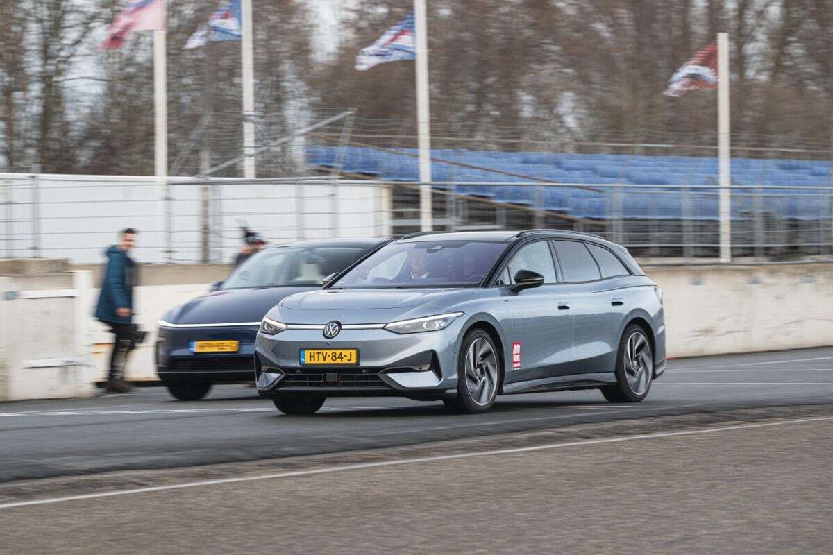 AutoWeek AvroTros Radar operation test